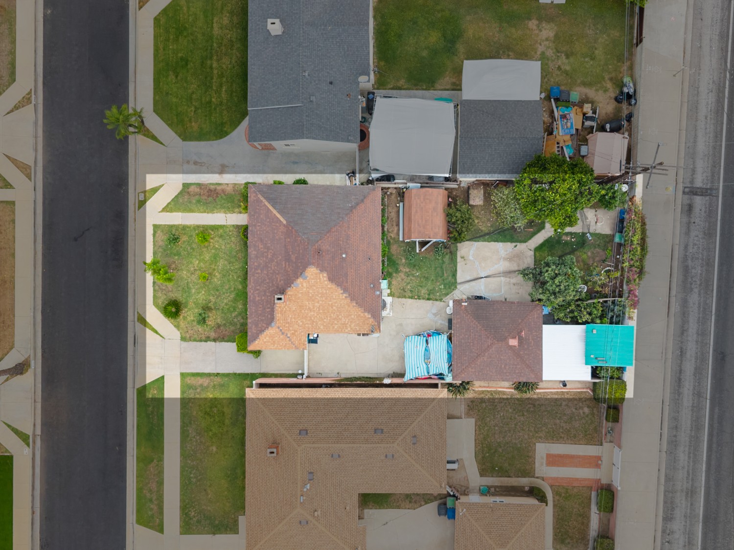 Elfyer - Carson, CA House - For Sale