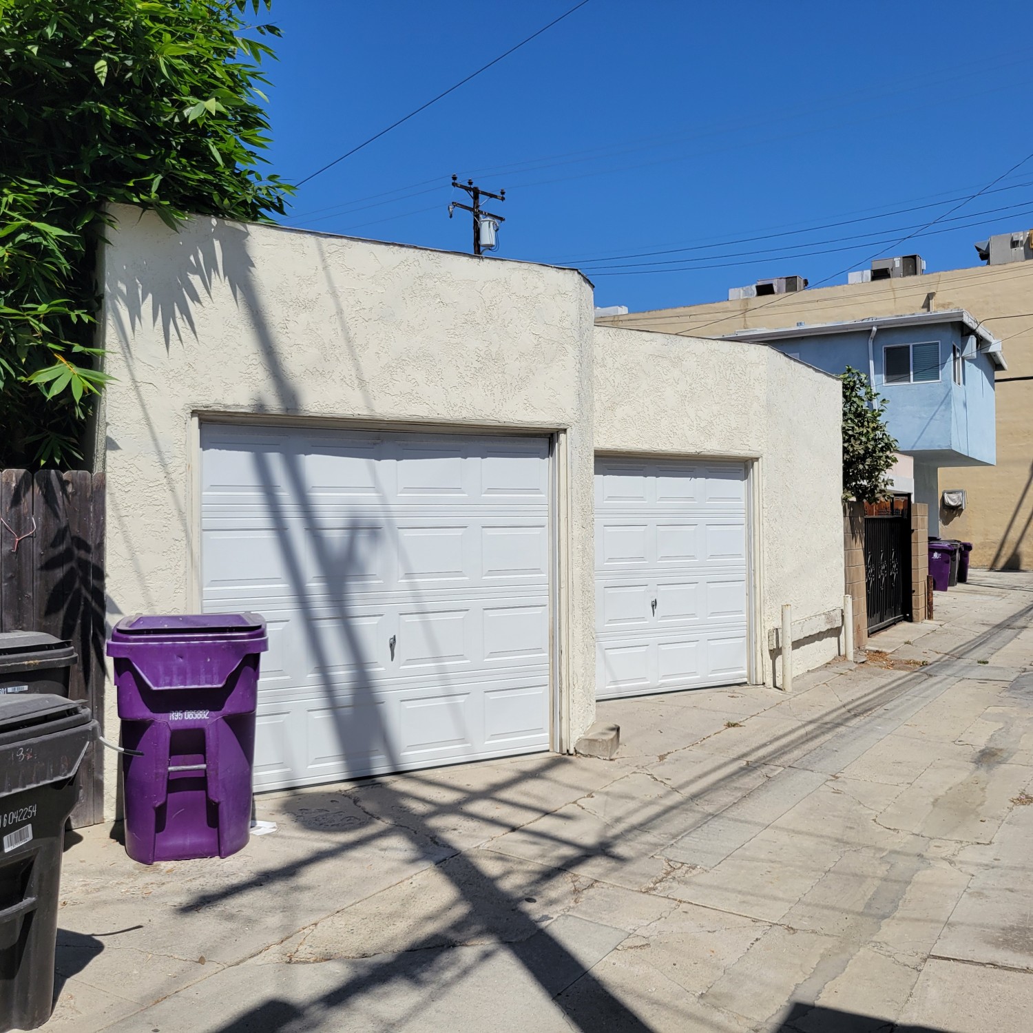 Elfyer - Long Beach, CA House - For Sale