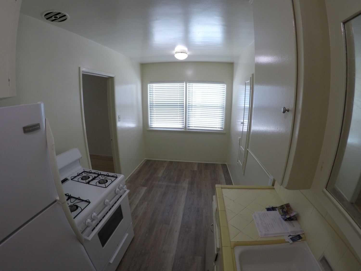 Elfyer - Long Beach, CA House - For Sale