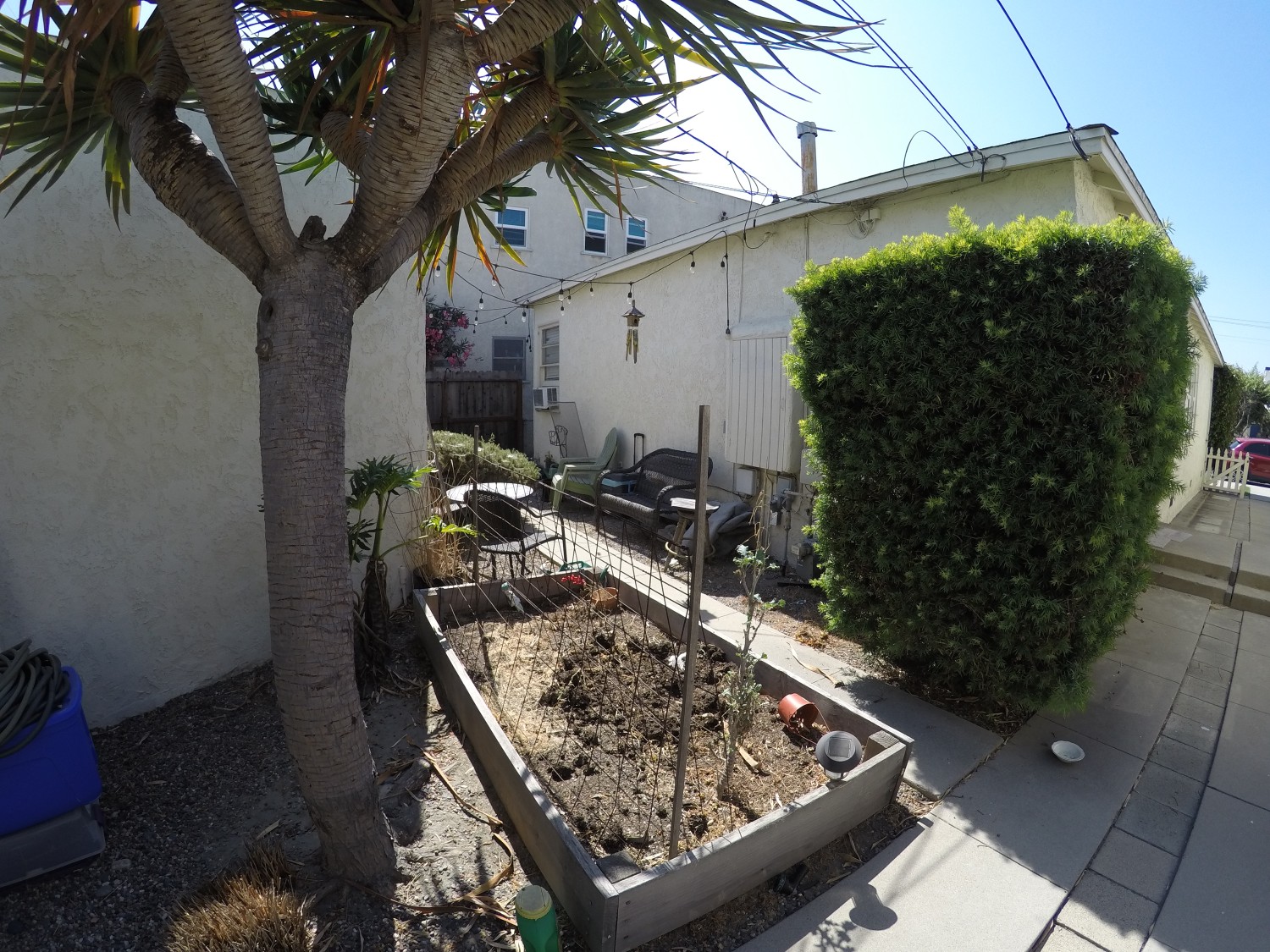 Elfyer - Long Beach, CA House - For Sale