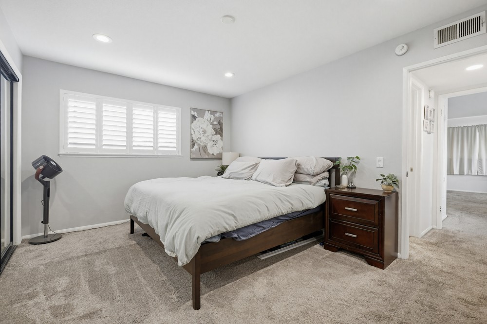 Elfyer - Cypress, CA House - For Sale