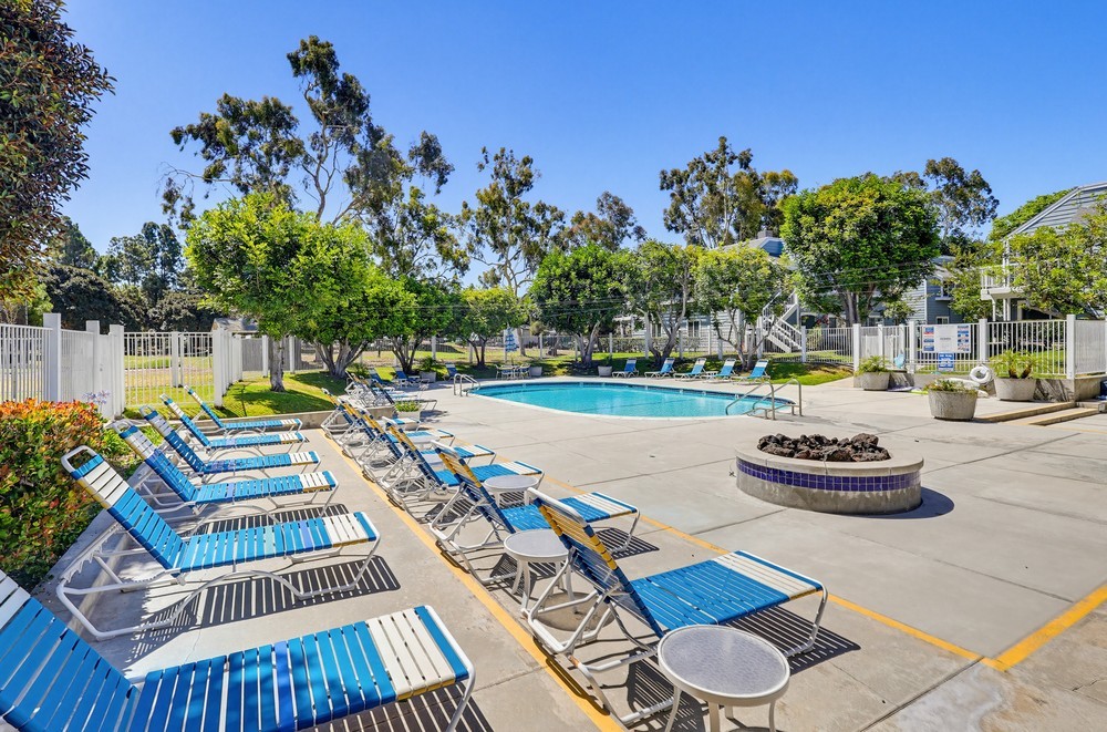 Elfyer - Long Beach, CA House - For Sale