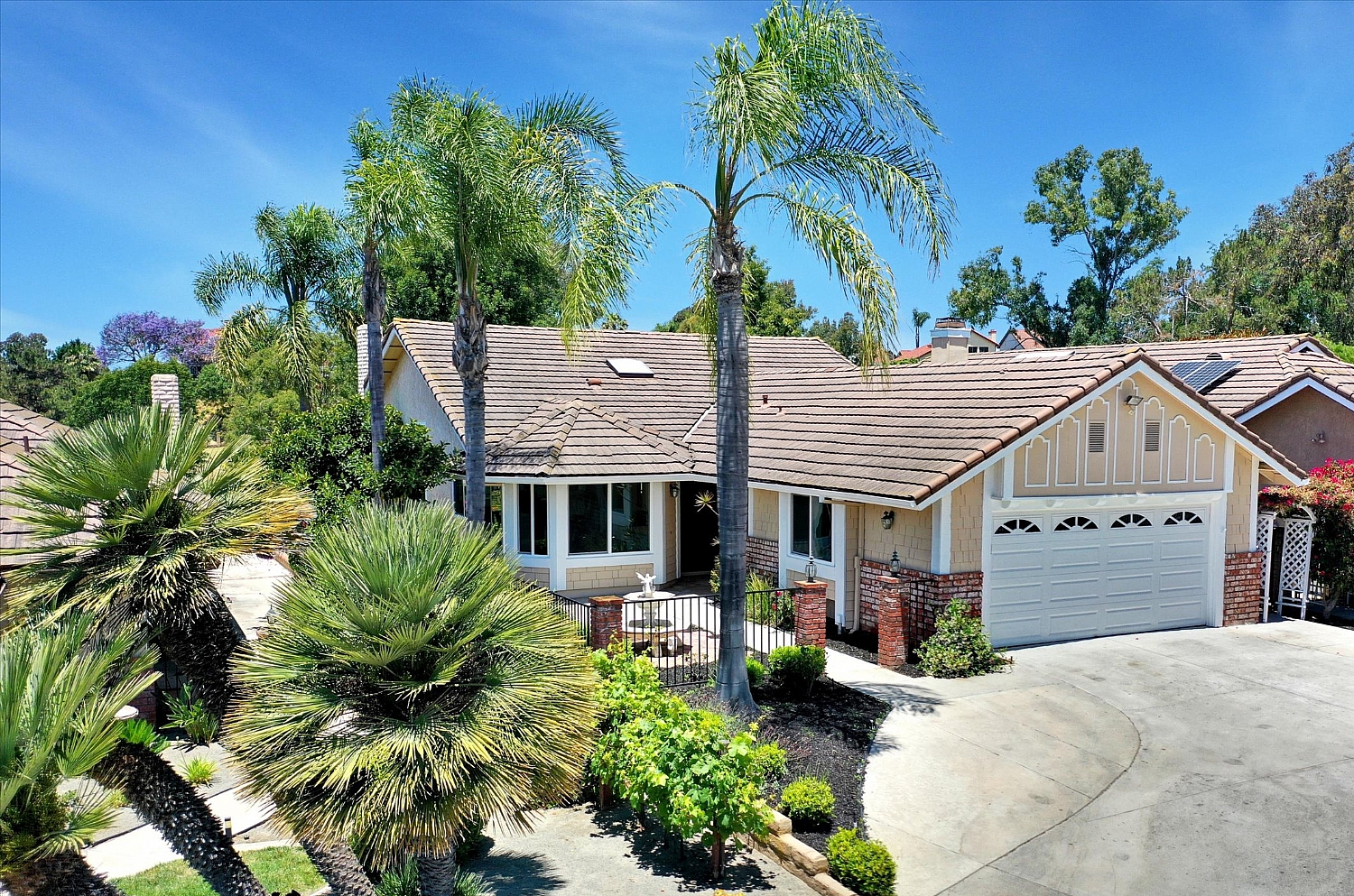 Elfyer - Vista, CA House - For Sale