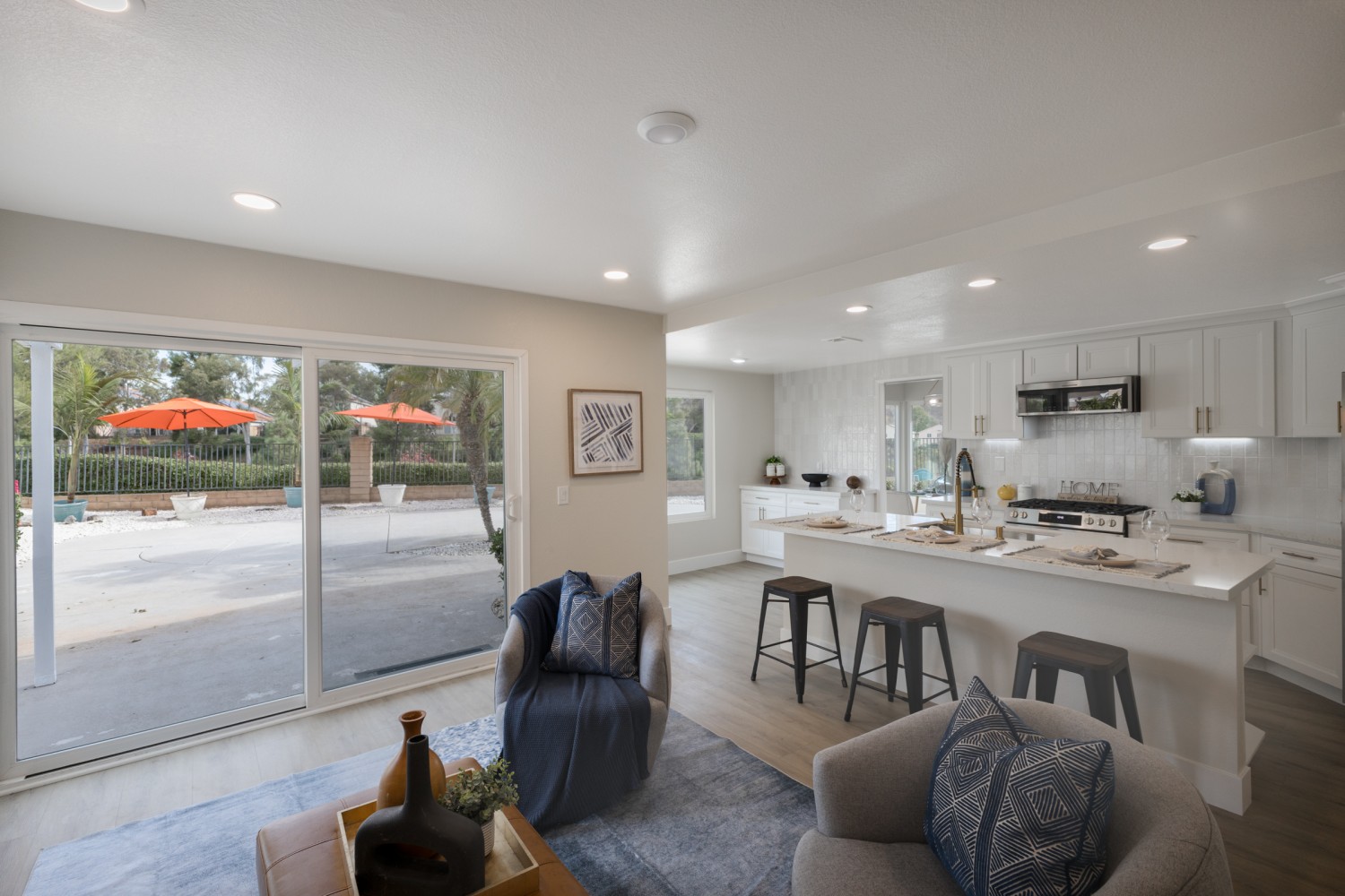 Elfyer - vista, CA House - For Sale
