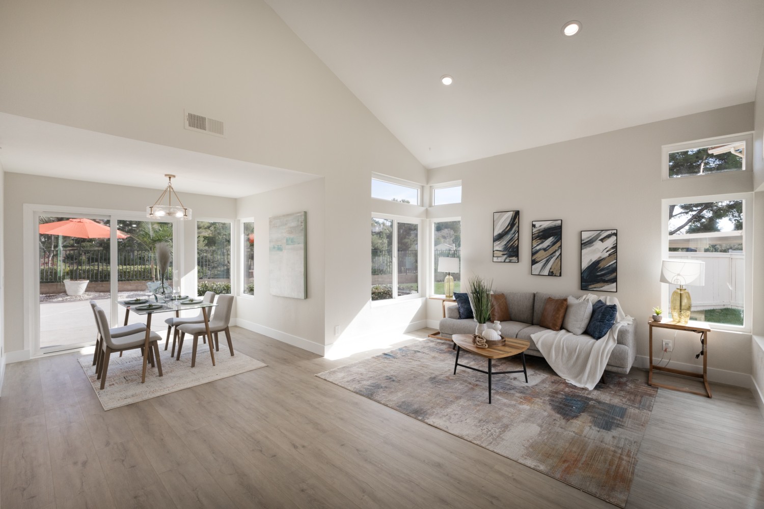 Elfyer - vista, CA House - For Sale