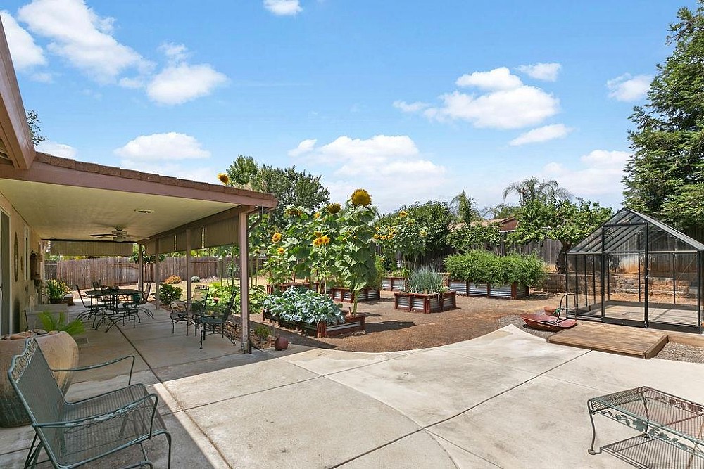 Elfyer - Mather, CA House - For Sale