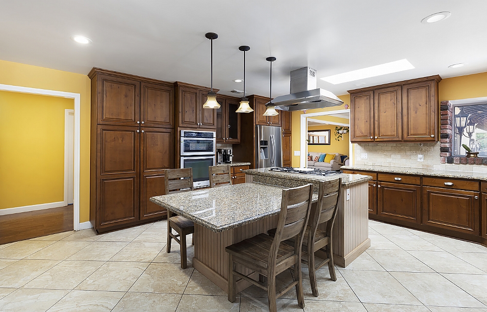 Elfyer - Covina, CA House - For Sale
