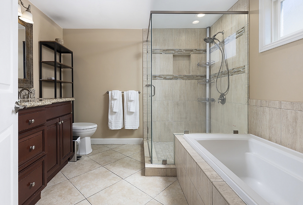 Elfyer - Covina, CA House - For Sale