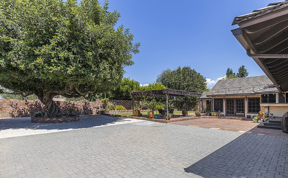 Elfyer - Covina, CA House - For Sale