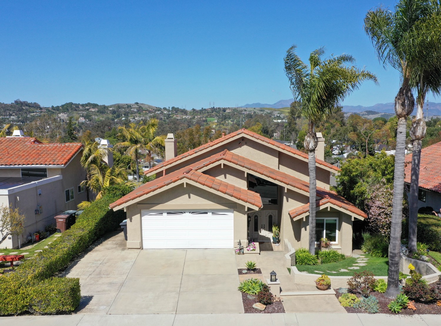 Elfyer - San Juan Capistrano, CA House - For Sale