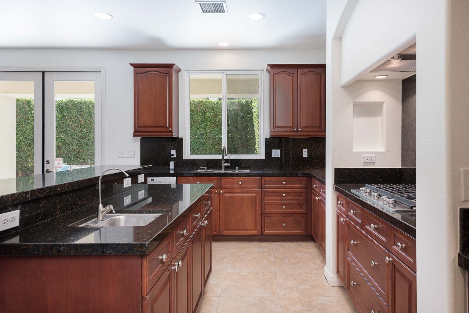 Elfyer - Cathedral City, CA House - For Sale