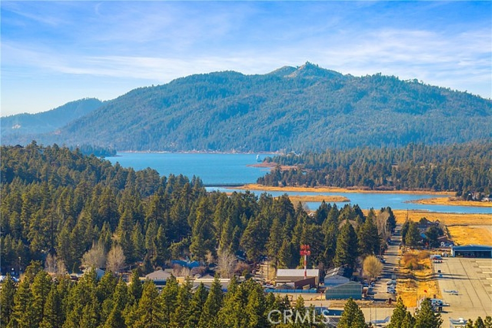 Elfyer - Big Bear, CA House - For Sale