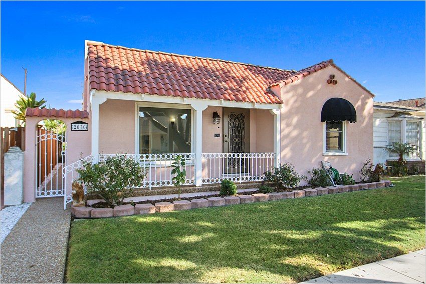 Elfyer - Long Beach, CA House - For Sale