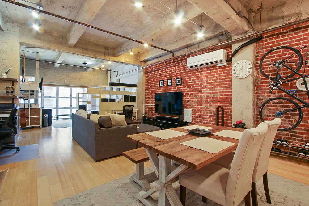 Elfyer - Long Beach, CA House - For Sale