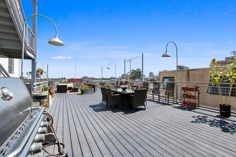 Elfyer - Long Beach, CA House - For Sale