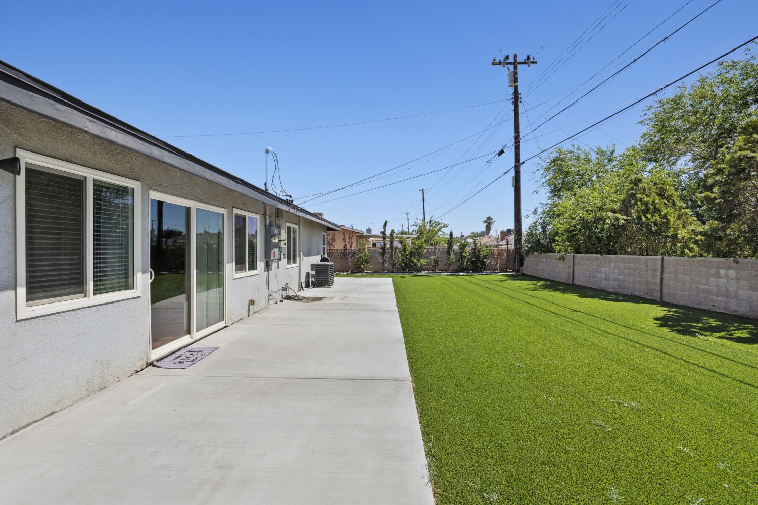 Elfyer - Lancaster, CA House - For Sale