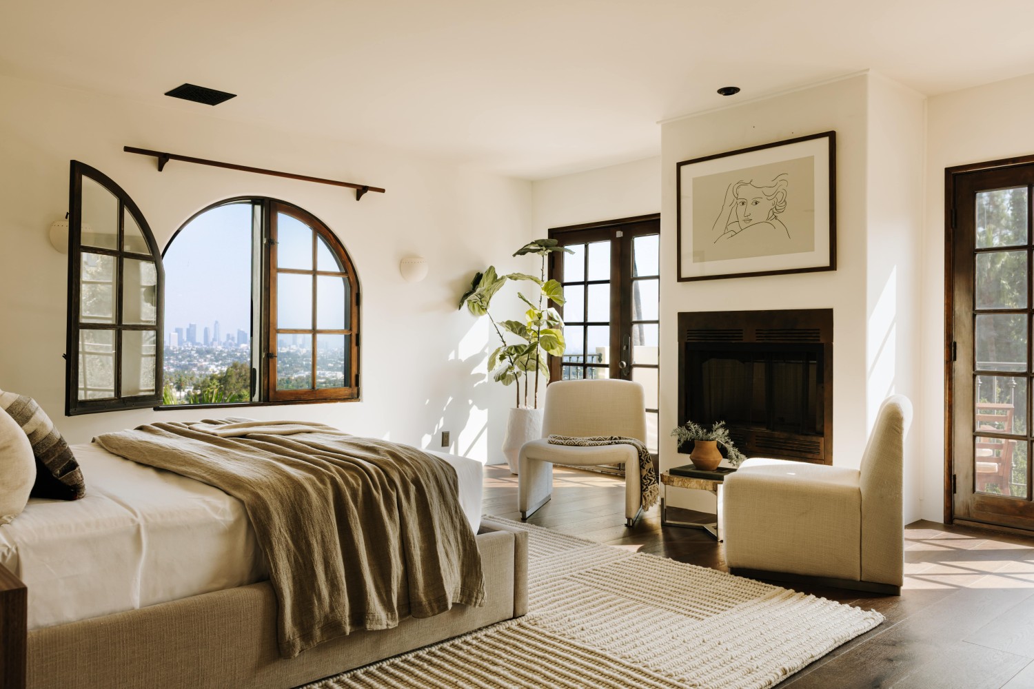 Elfyer - Los Angeles, CA House - For Sale