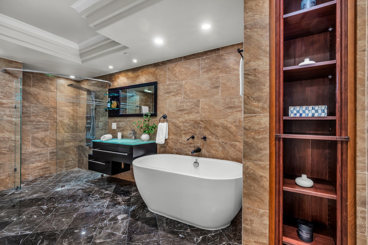 Elfyer - Beverly Hills, CA House - For Sale