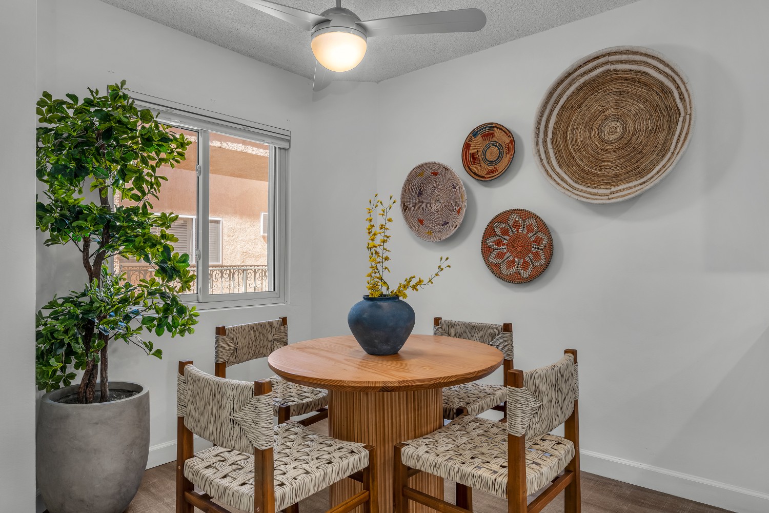 Elfyer - Santa Monica, CA House - For Sale