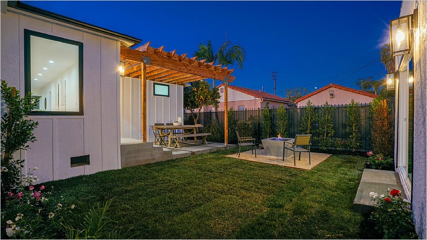 Elfyer - Los Angeles, CA House - For Sale