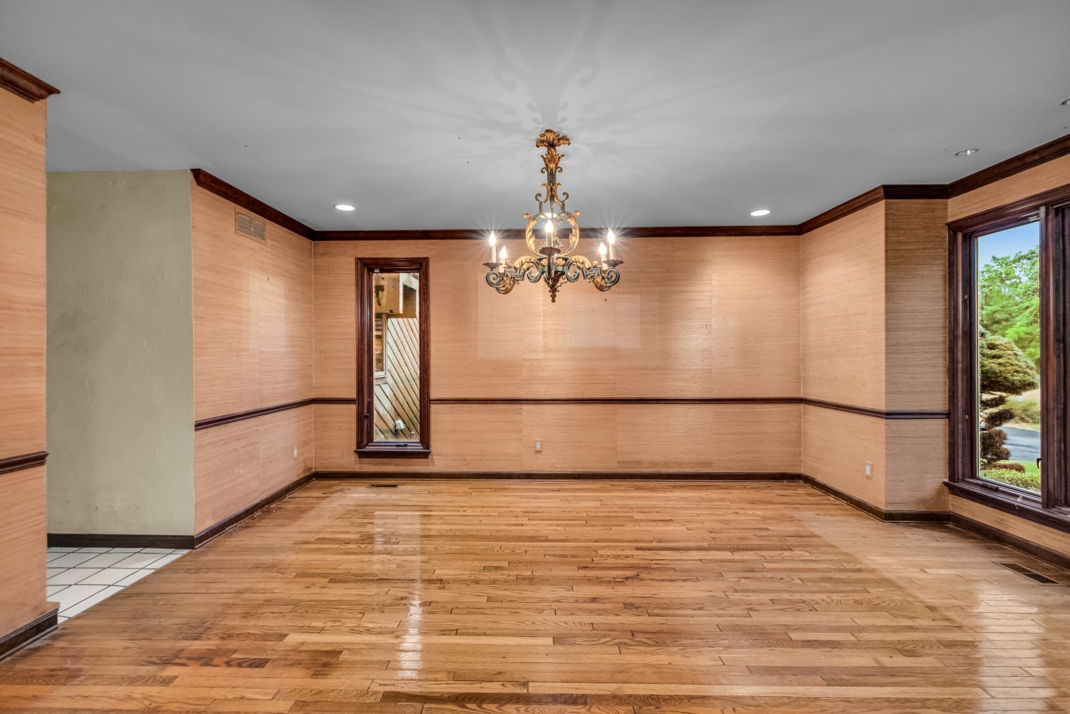 Elfyer - Newtown, PA House - For Sale