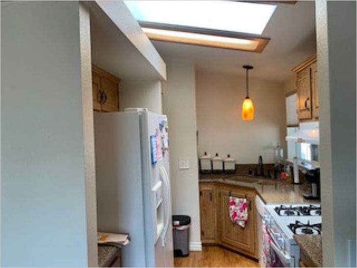 Elfyer - Torrance, CA House - For Sale