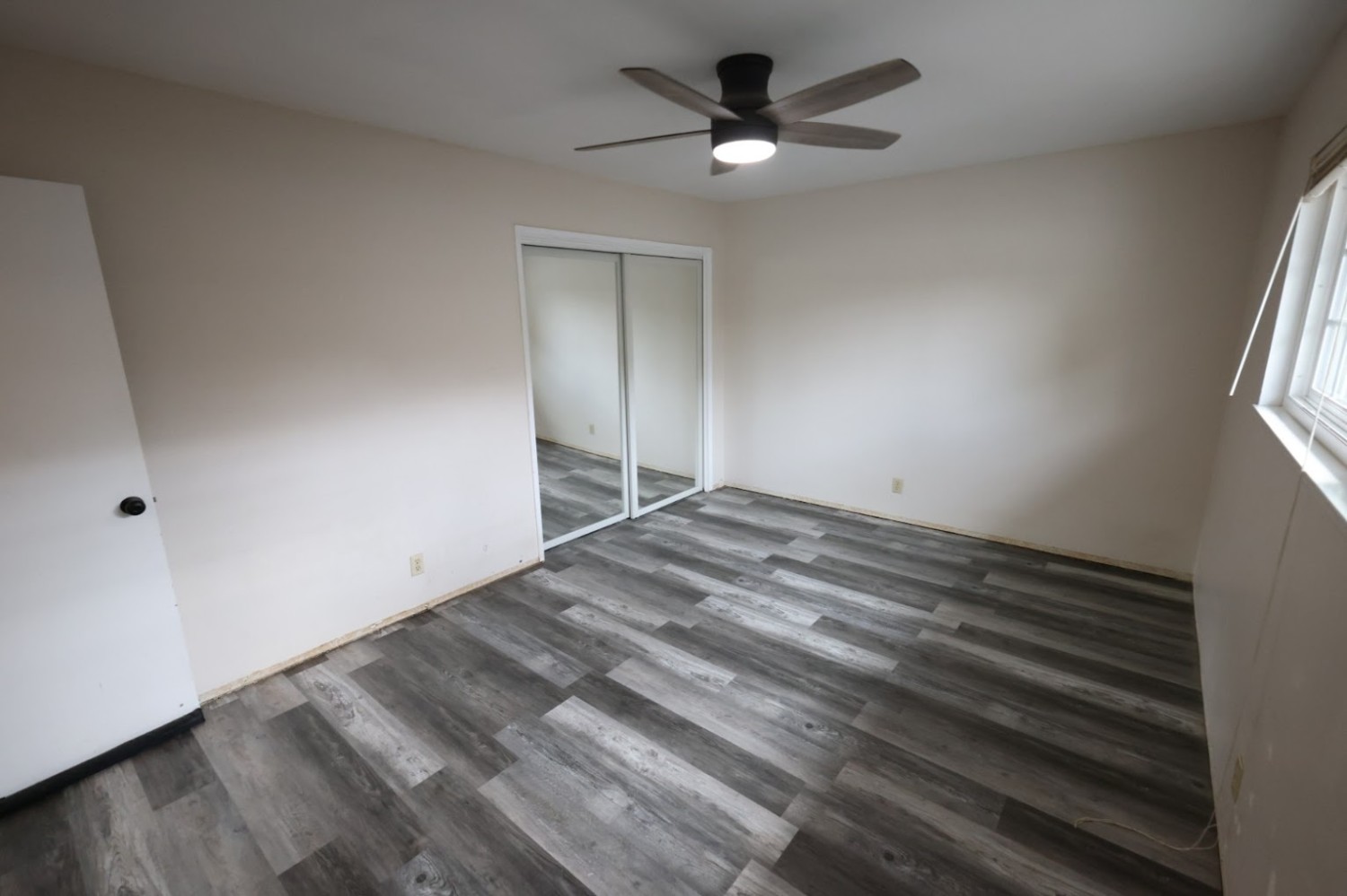 Elfyer - Redlands, CA House - For Sale