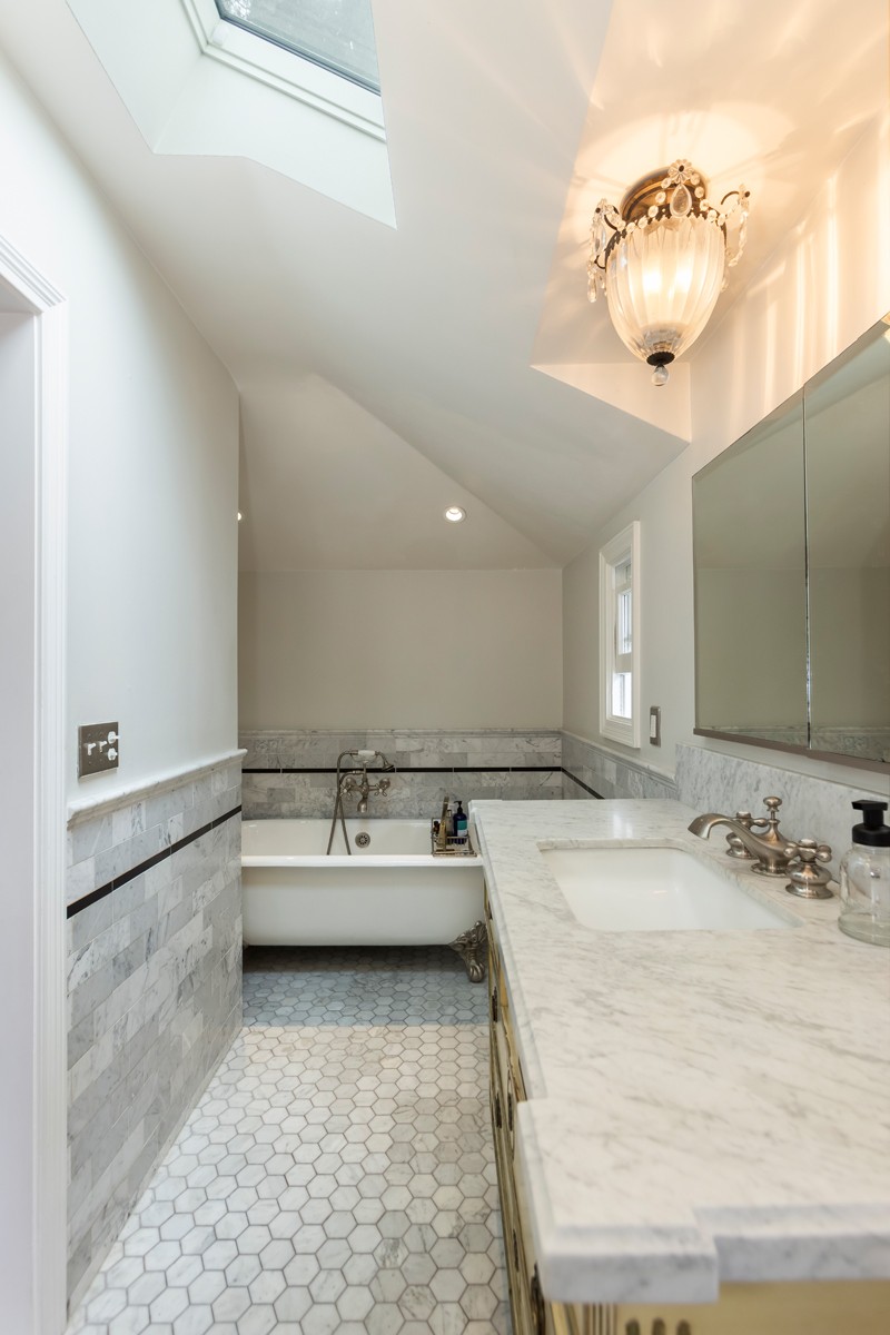 Elfyer - Long Beach, CA House - For Sale