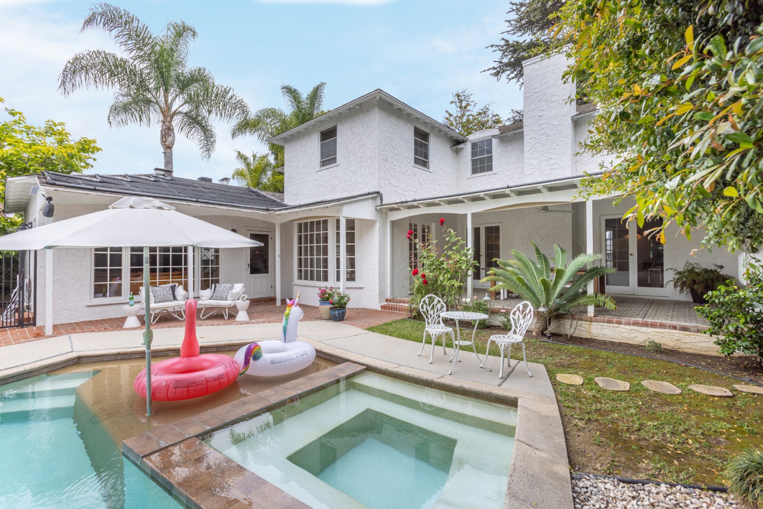 Elfyer - Long Beach, CA House - For Sale