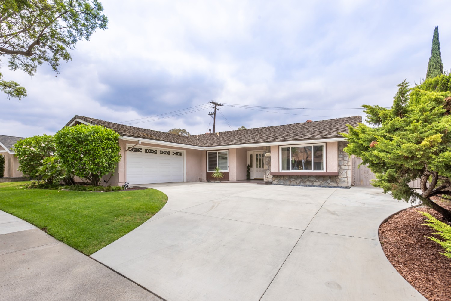 Elfyer - Fullerton, CA House - For Sale