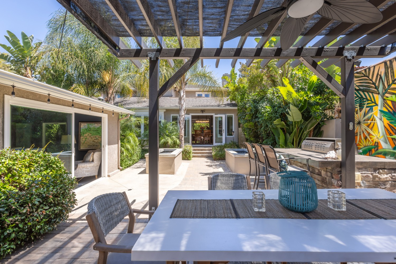 Elfyer - Long Beach, CA House - For Sale