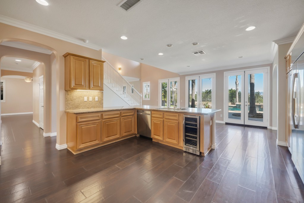 Elfyer - Stevenson Ranch, CA House - For Sale