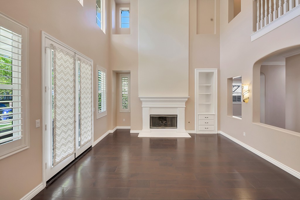 Elfyer - Stevenson Ranch, CA House - For Sale