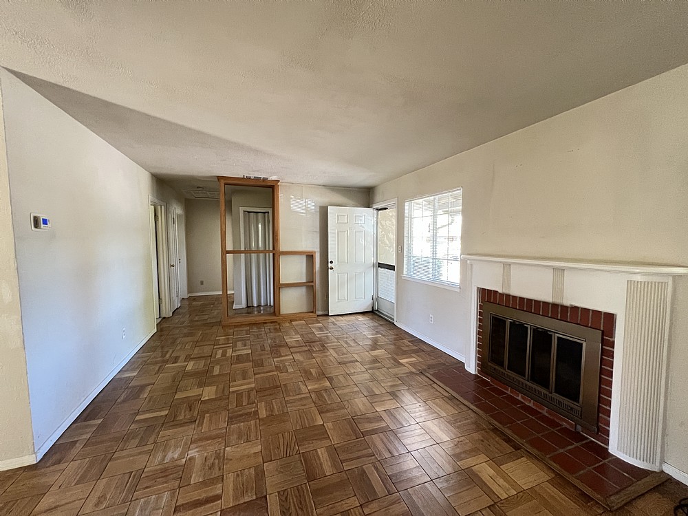 Elfyer - Pleasant Hill, CA House - For Sale