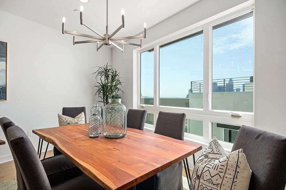 Elfyer - Los Angeles, CA House - For Sale