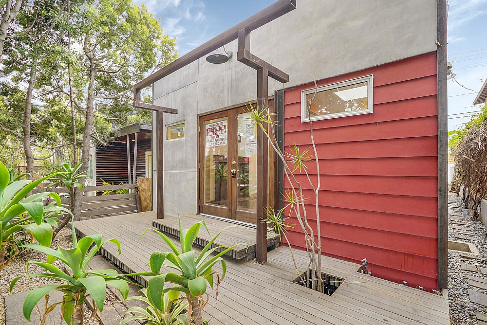 Elfyer - Los Angeles, CA House - For Sale