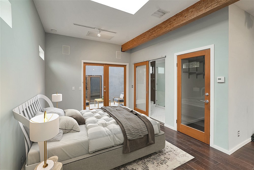 Elfyer - Los Angeles, CA House - For Sale