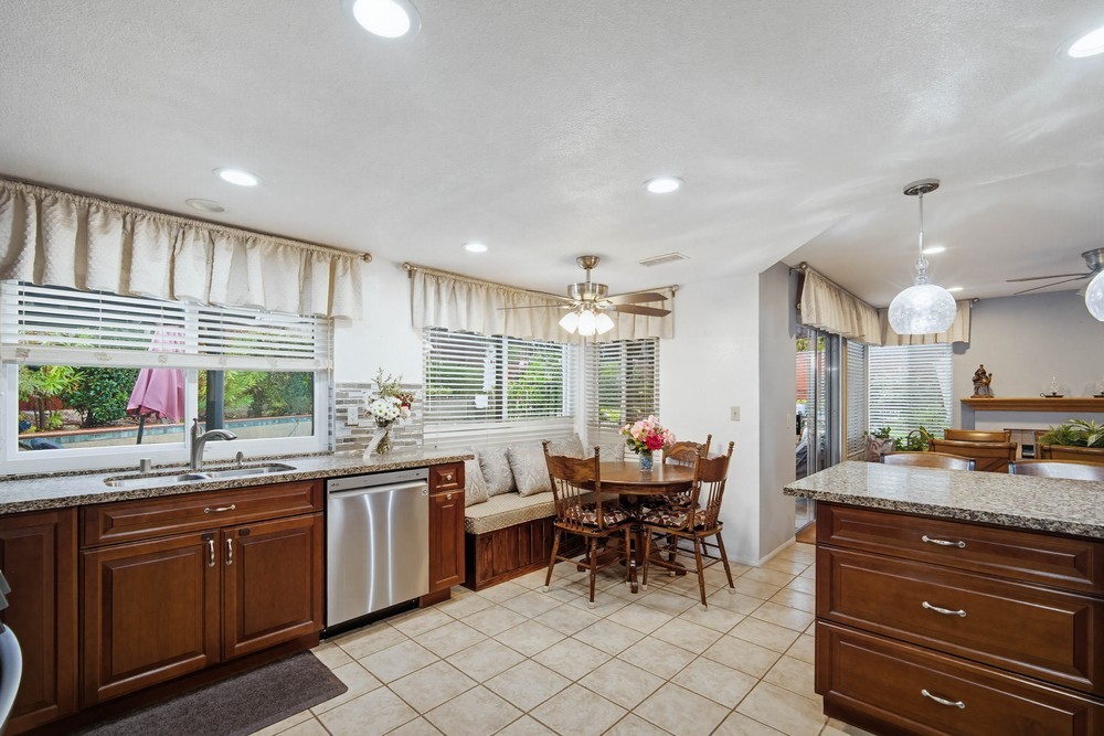 Elfyer - Murrieta, CA House - For Sale
