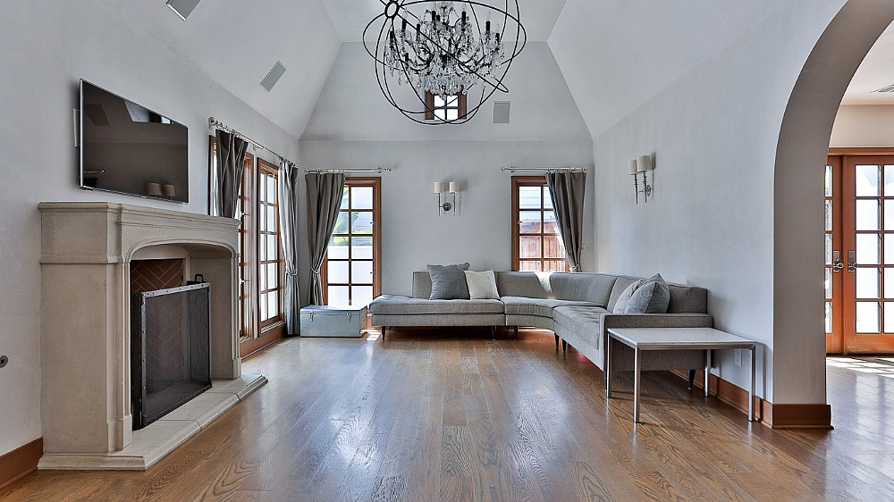 Elfyer - Los Angeles, CA House - For Sale