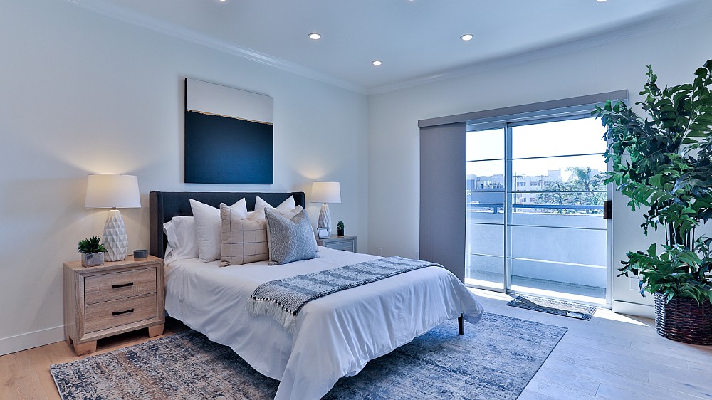 Elfyer - Los Angeles, CA House - For Sale