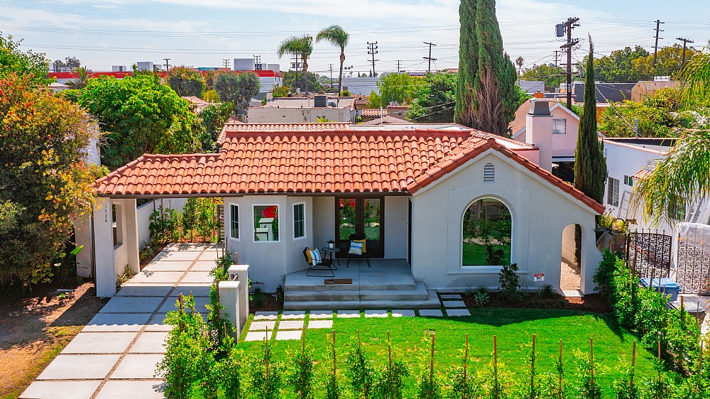 Elfyer - Los Angeles, CA House - For Sale