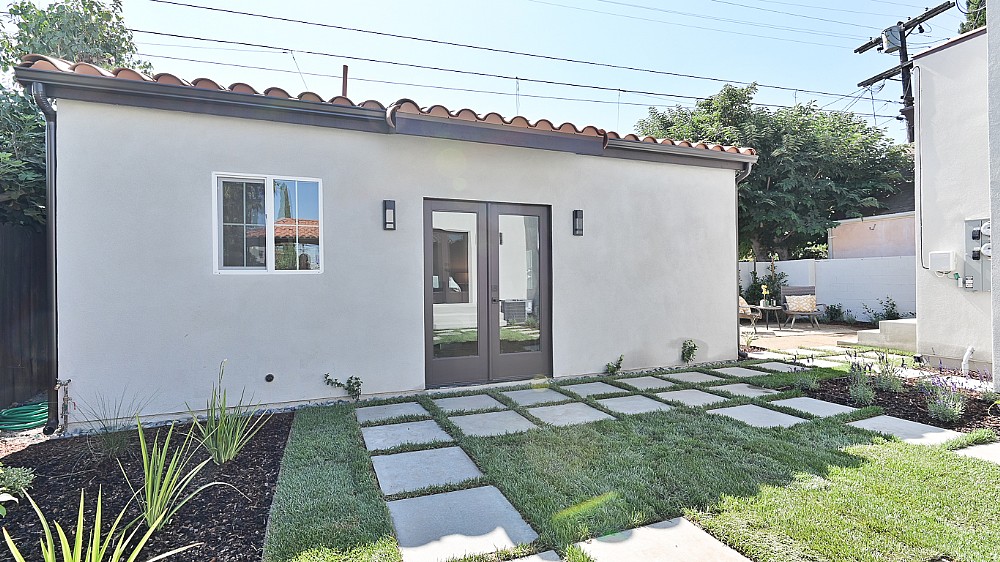 Elfyer - Los Angeles, CA House - For Sale