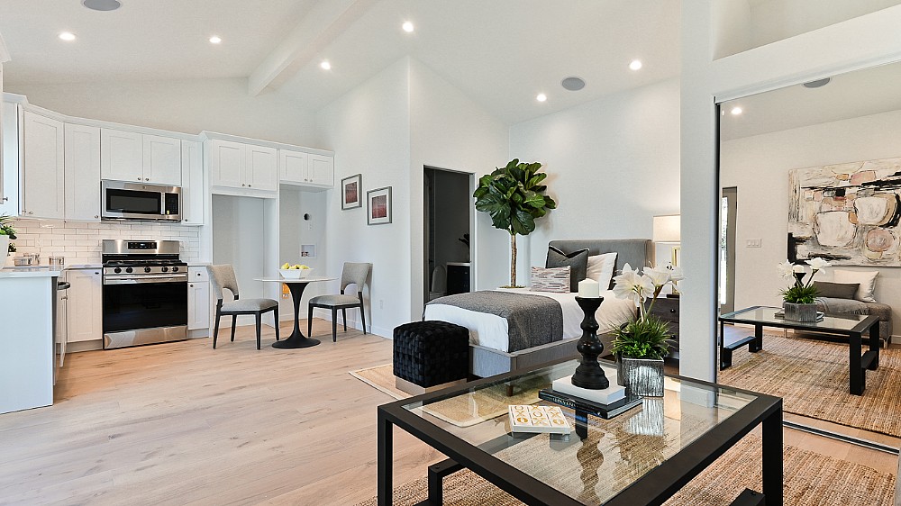 Elfyer - Los Angeles, CA House - For Sale