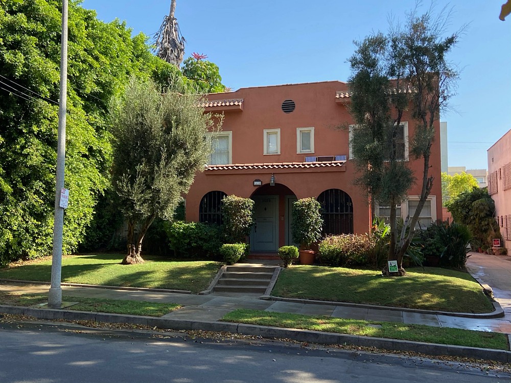 Elfyer - Los Angleles, CA House - For Sale