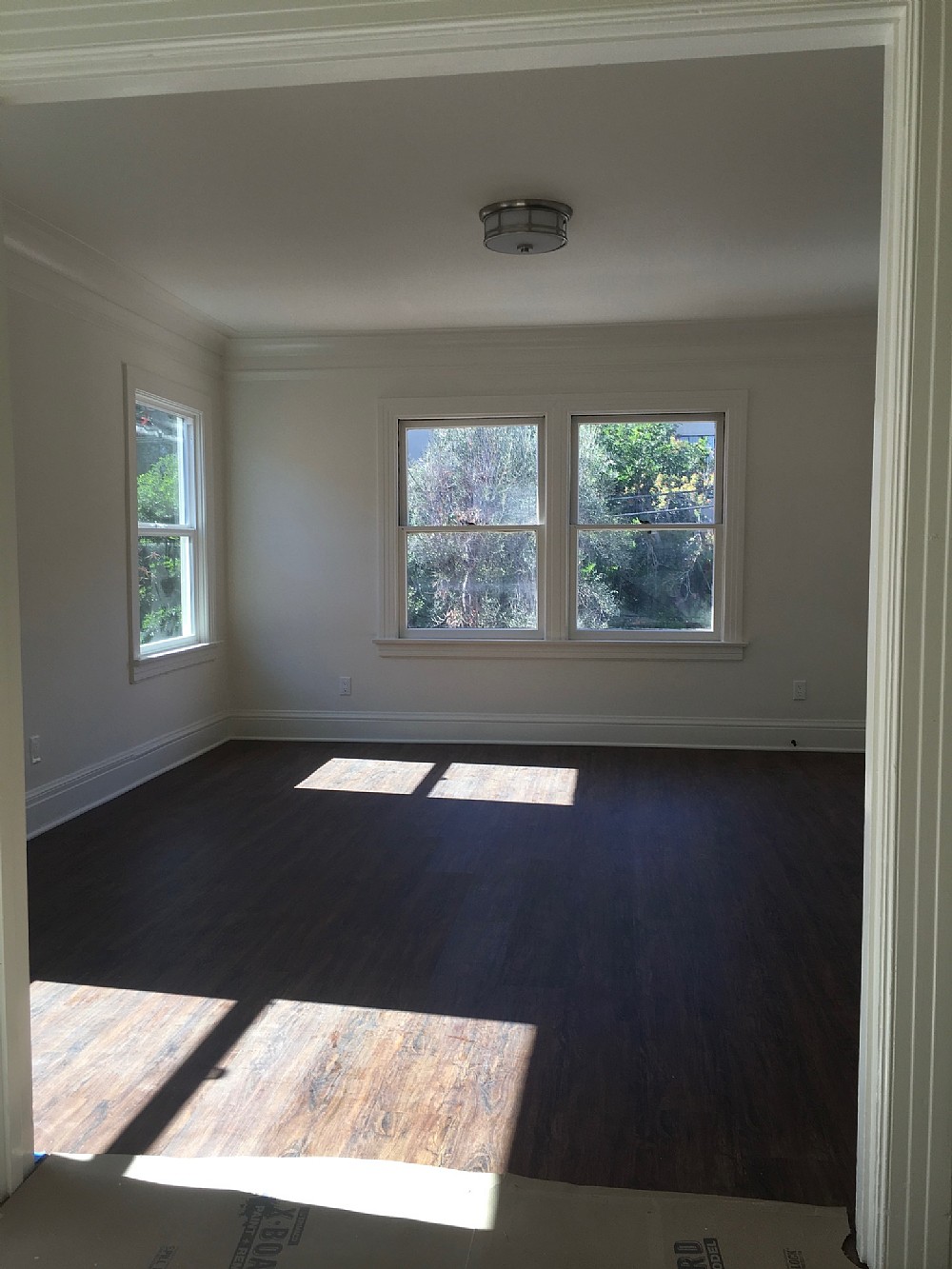 Elfyer - Los Angleles, CA House - For Sale