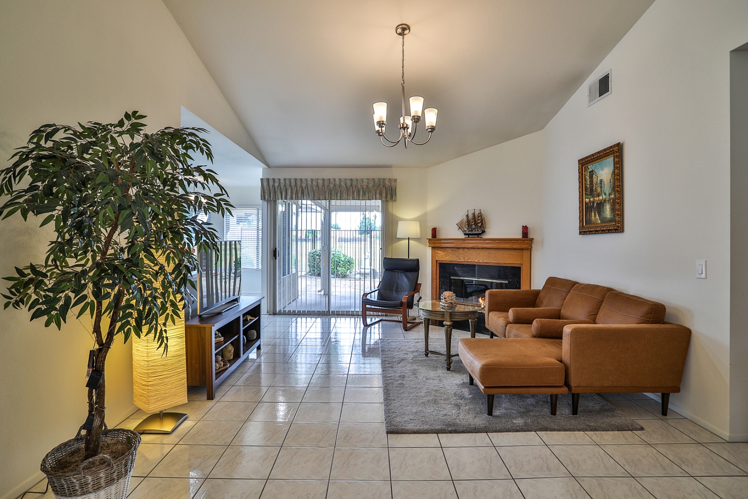 Elfyer - Menifee, CA House - For Sale