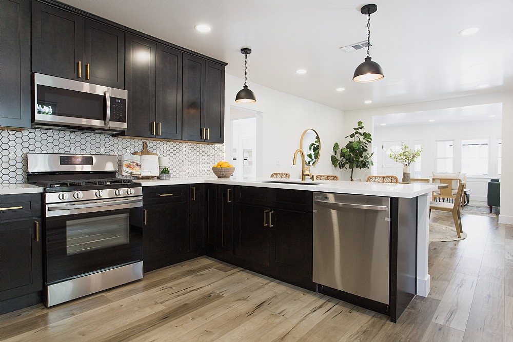 Elfyer - Los Angeles, CA House - For Sale