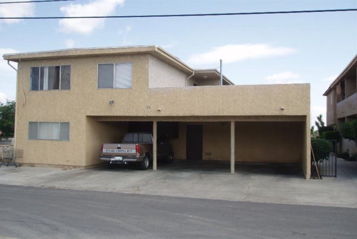 Elfyer - Palmdale, CA House - For Sale