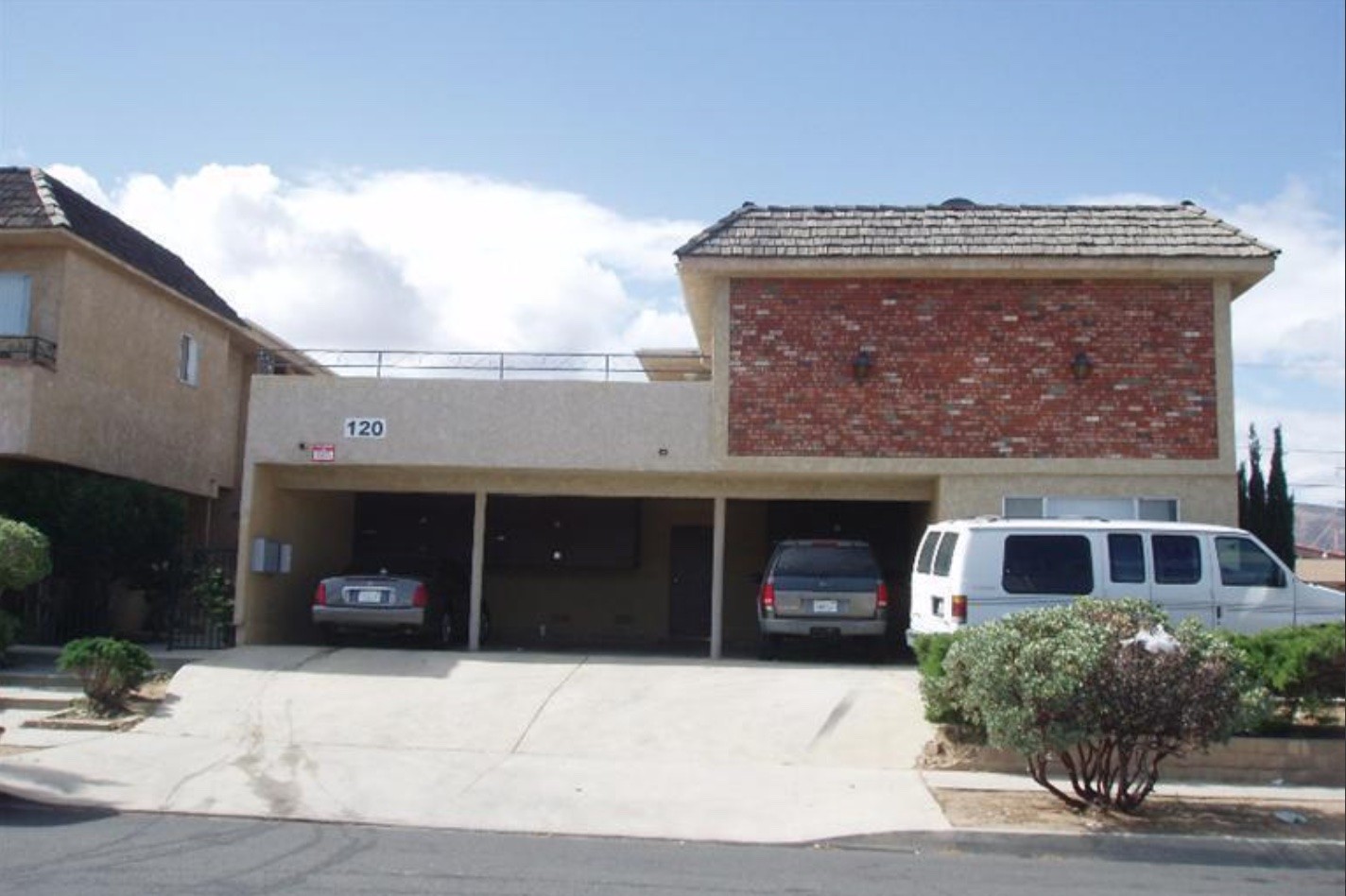 Elfyer - Palmdale, CA House - For Sale