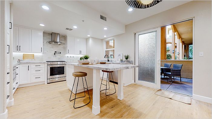 Elfyer - Pasadena, CA House - For Sale